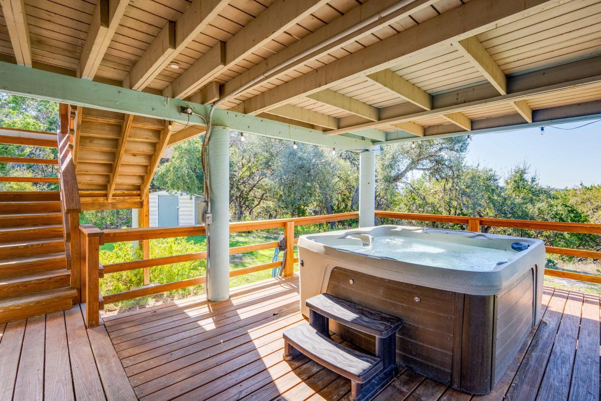 Sunset Ridge 2King Beds Lake Hot Tub Pool Canyon Lake Exterior photo